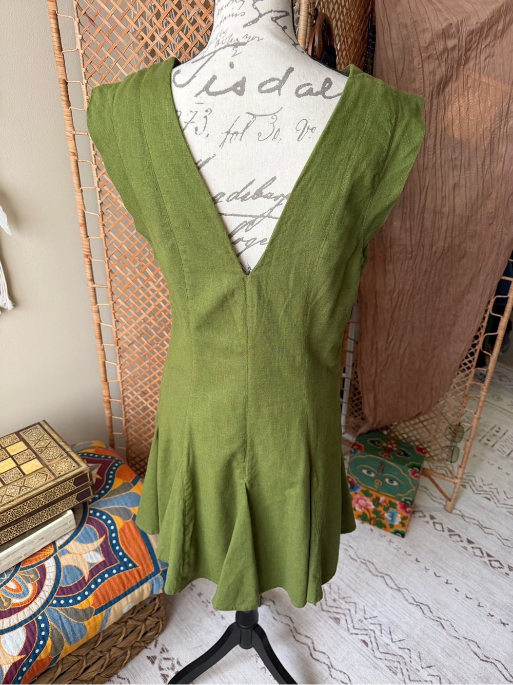 Abercrombie & Fitch Green Linen Gadot Mini Dress - Picture 4 of 13